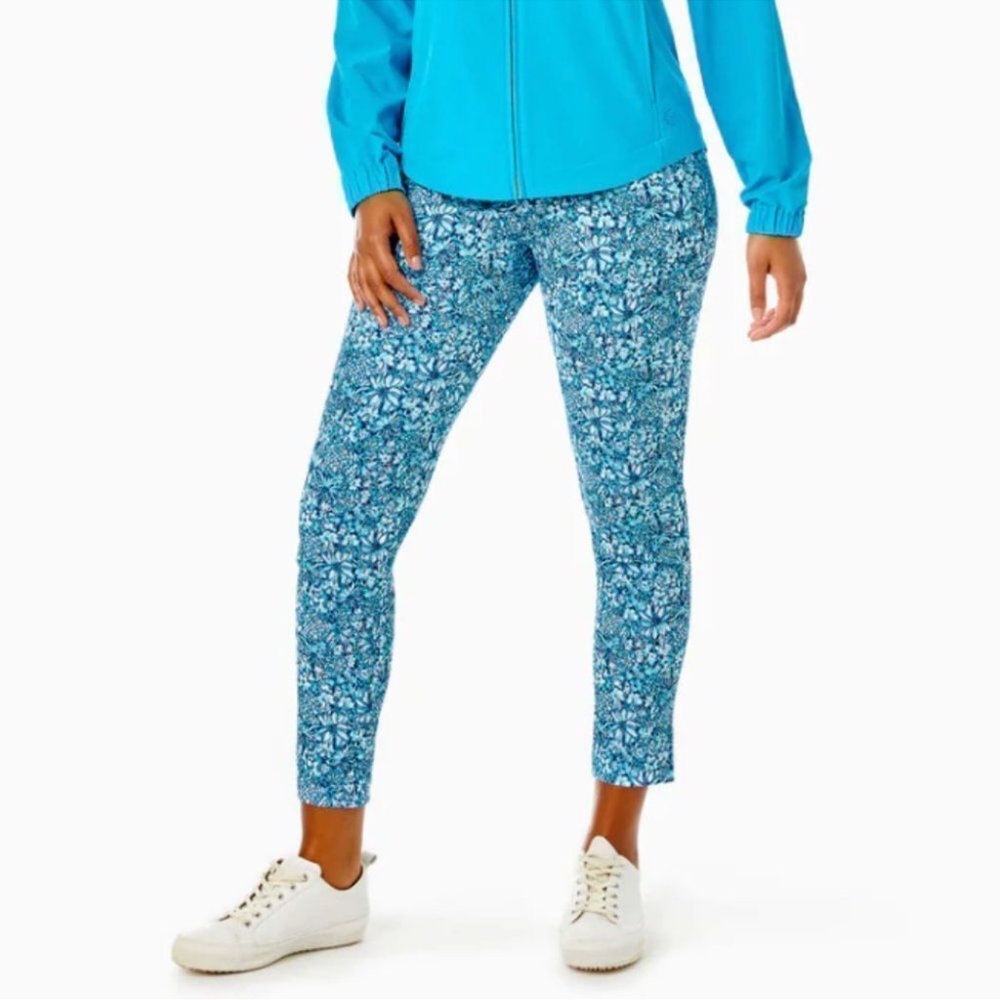 Lilly Pulitzer Luxletic Corso Pant UPF 50+ Cumulus Blue Blooming Together